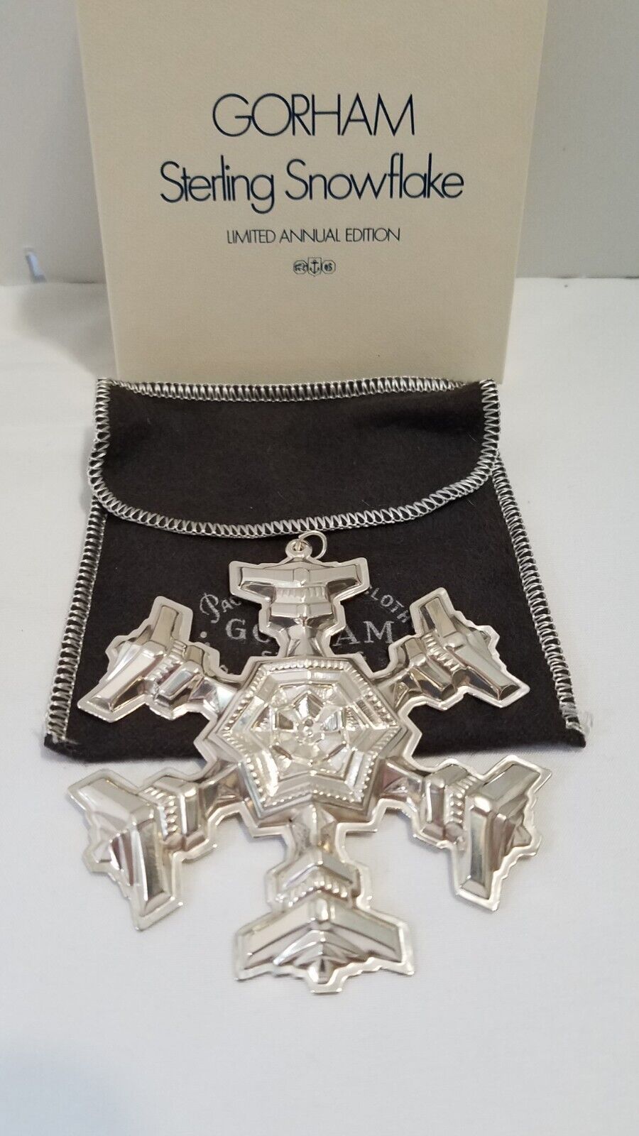 Gorham Sterling Silver 1977 Christmas Snowflake Ornament,  - Felt Bag & Box