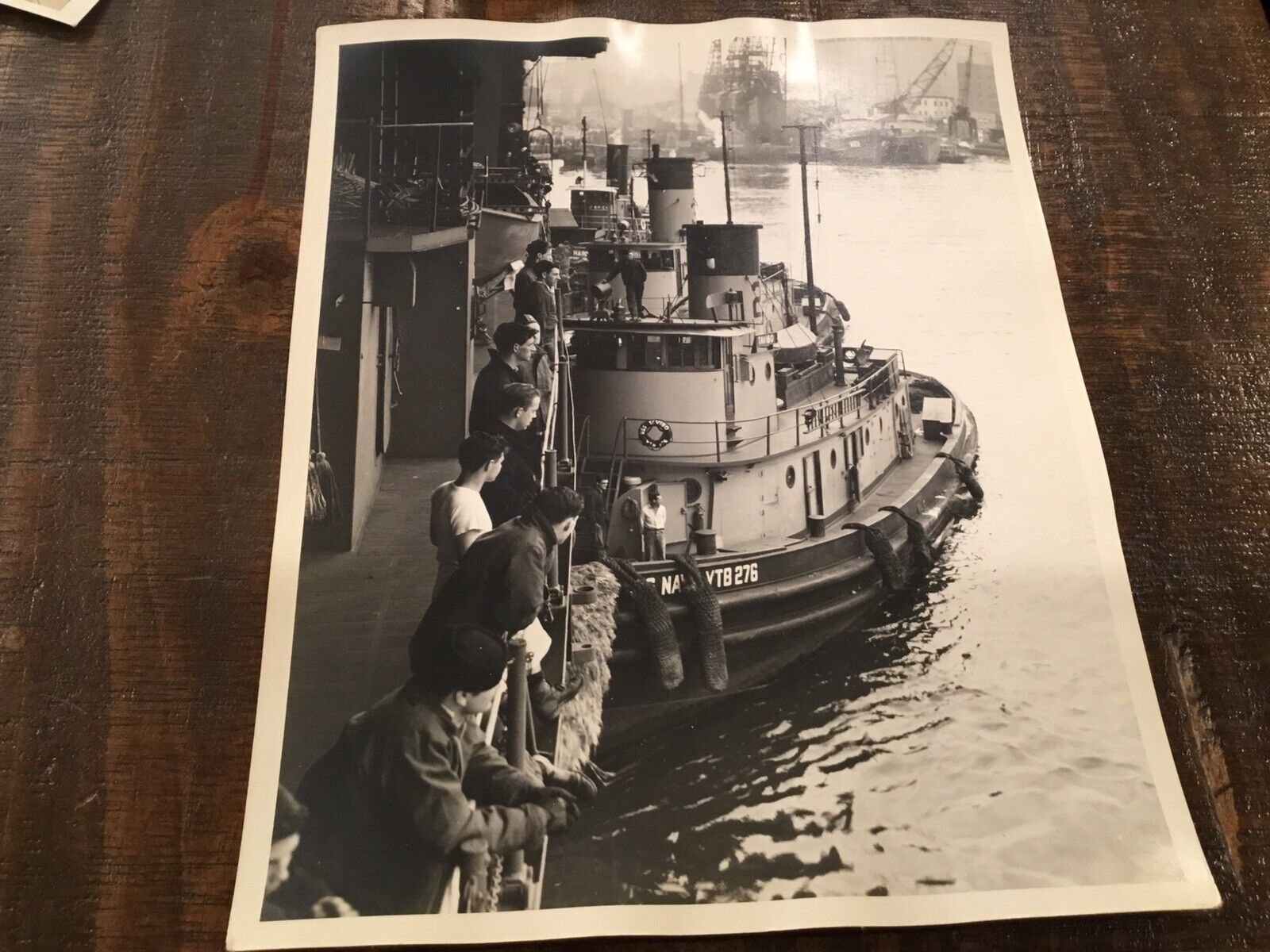 ORIGINAL WWII LG SIZE PHOTO TUG BOAT FROM DECK CARRIER USS RANDOLPH CV15