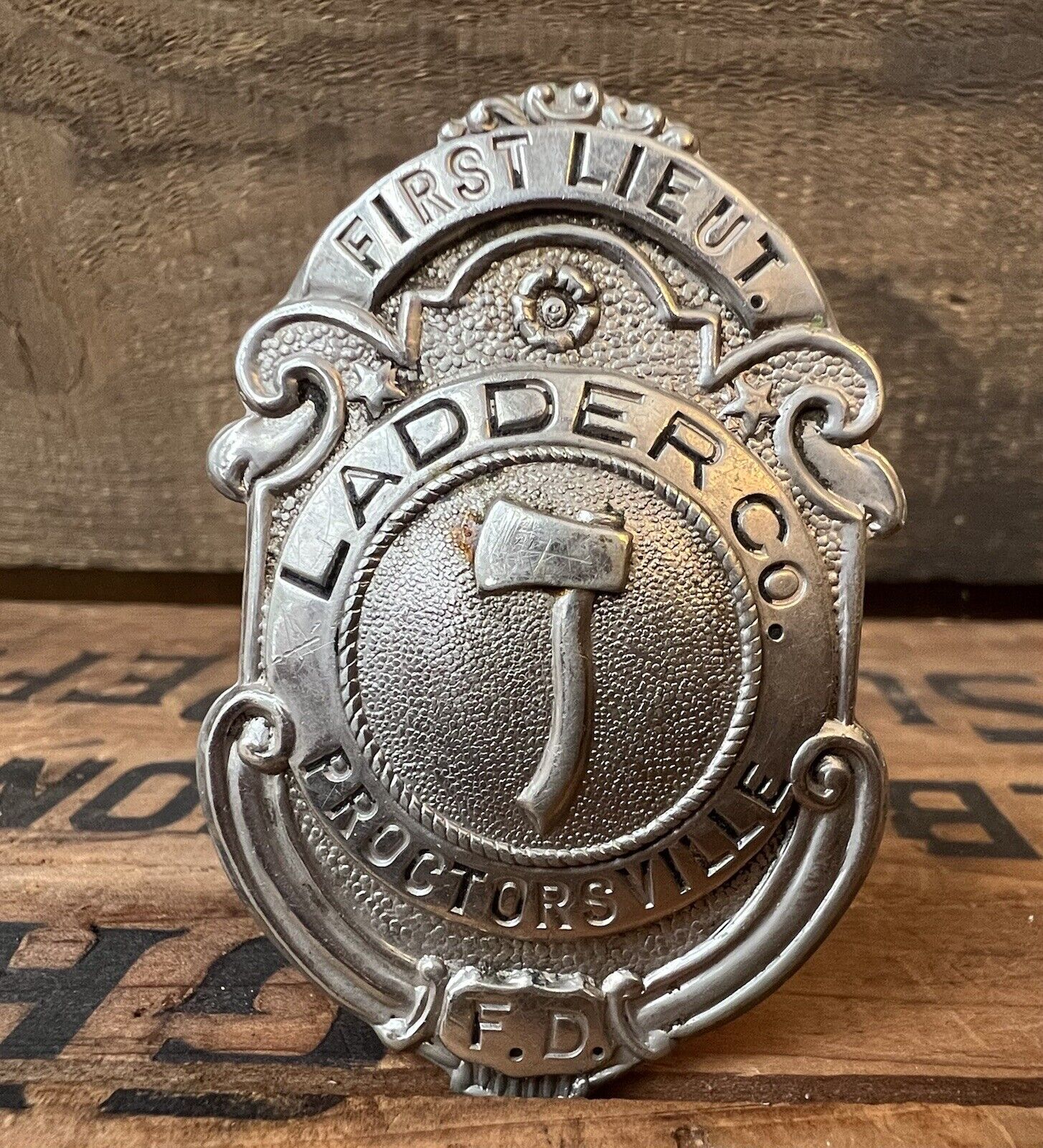 Antique First LIEUT. Ladder Co. Proctorsville VT Fire Fighter Badge 