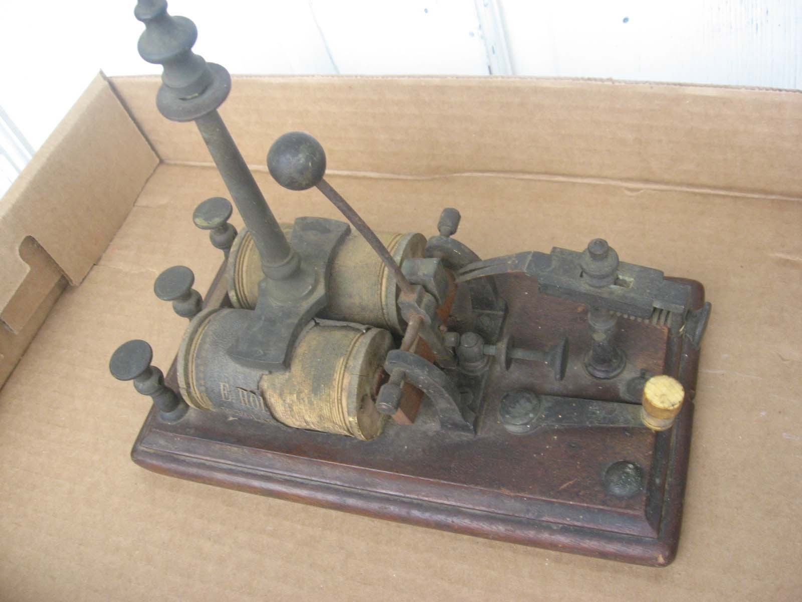  1860/S HOLMES BUGLAR BELL ALARM TELEGRAPH KEY 
