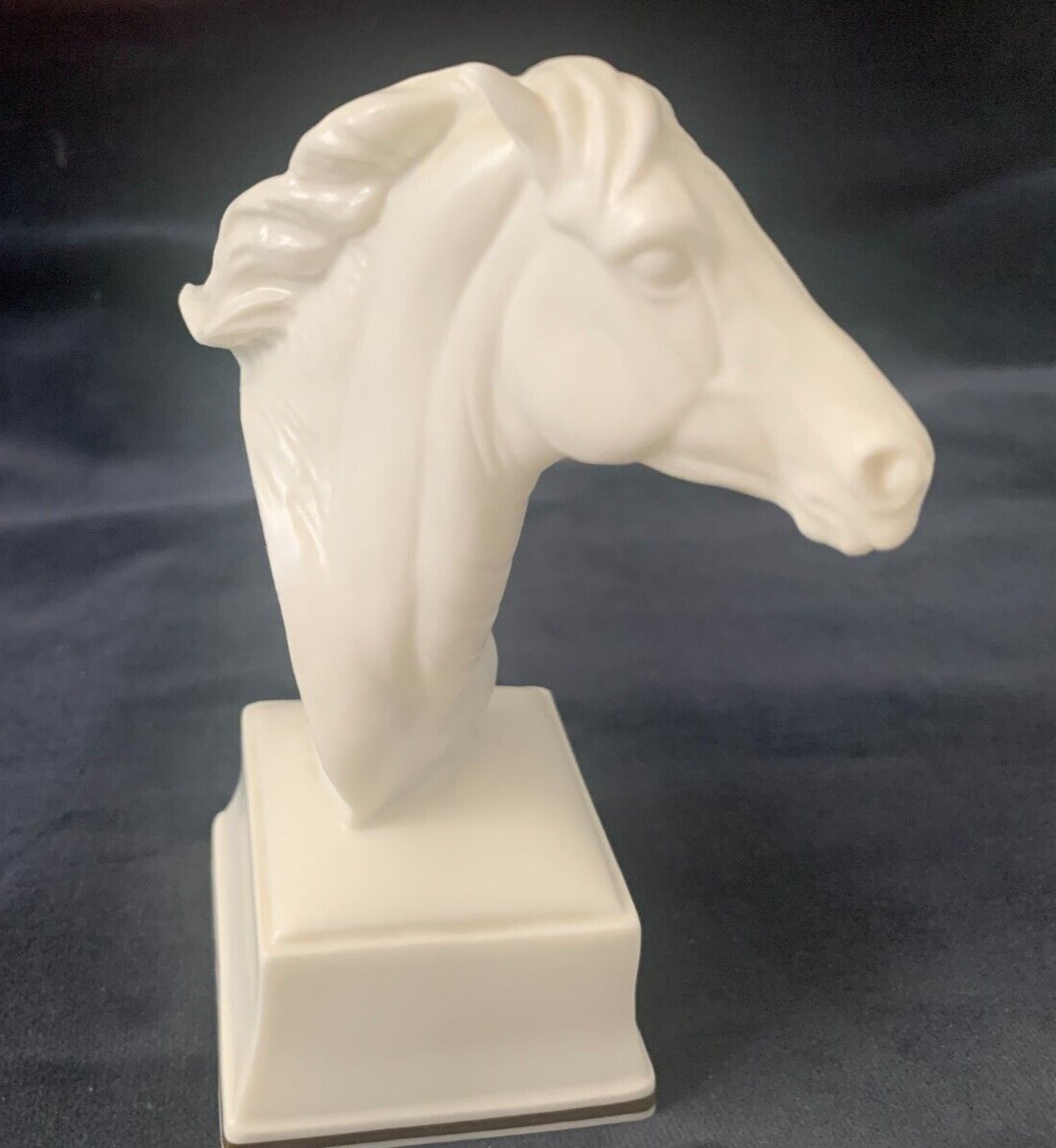 RARE VTG LAMPON ROYAL WORCESTER HORSE BUST FROM ENGLAND