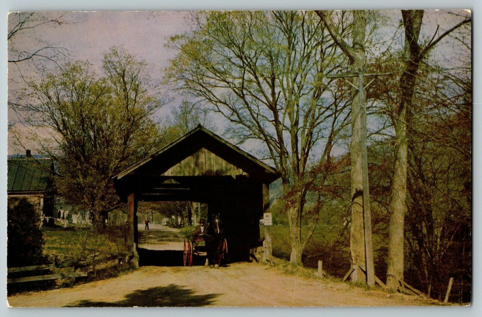 Postcard Historic Covered Bridge at Waitsfield Vermont Horse and Buggy