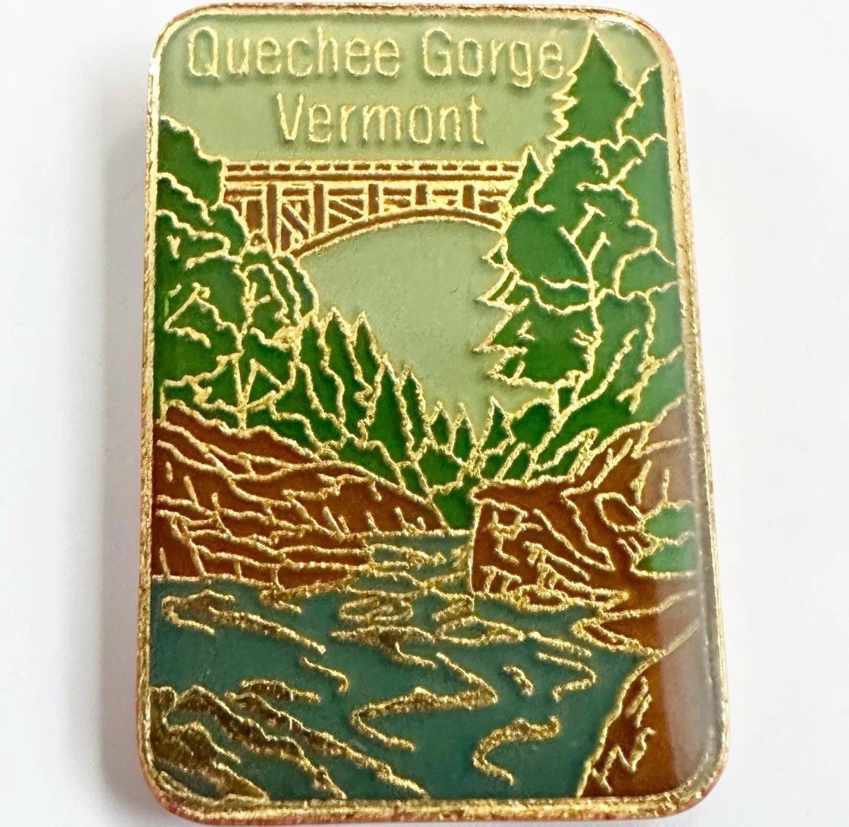 Vintage Enamel Lapel Pin Featuring Quechee Gorge Bridge in Vermont Gold Tone Vintage Enamel Lapel Pin Featuring Quechee Gorge Bridge in Vermont Gold Tone
