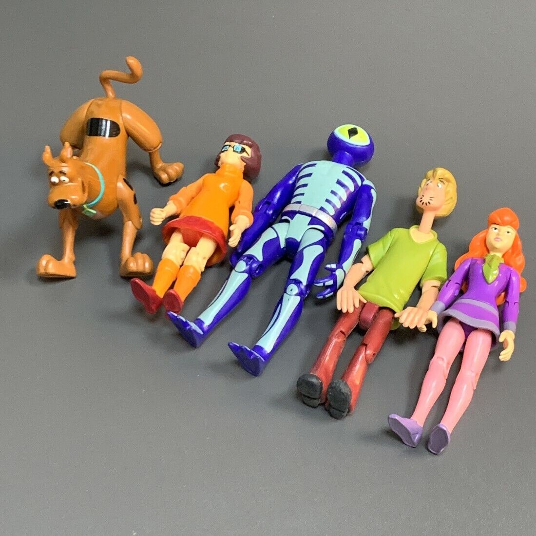 Rare Lot 5 Scooby-Doo Velma Shaggy Daphne Dog 5\'\' Action Figures toys Gifts FRED