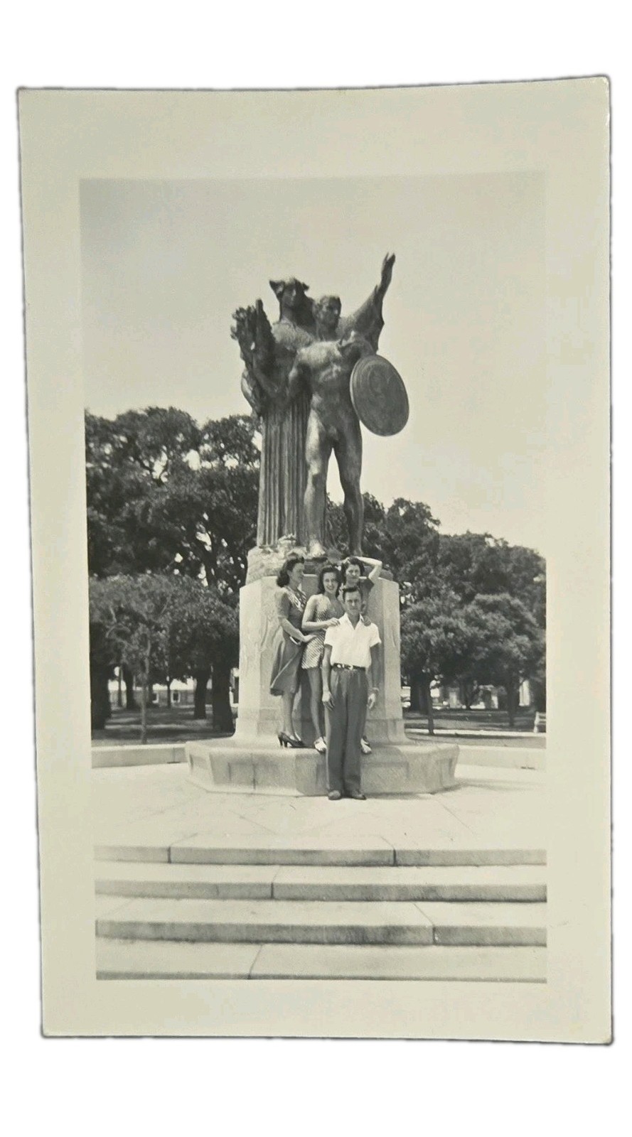 Confederate Defenders of Charleston M onument White Point Garden South Carolina