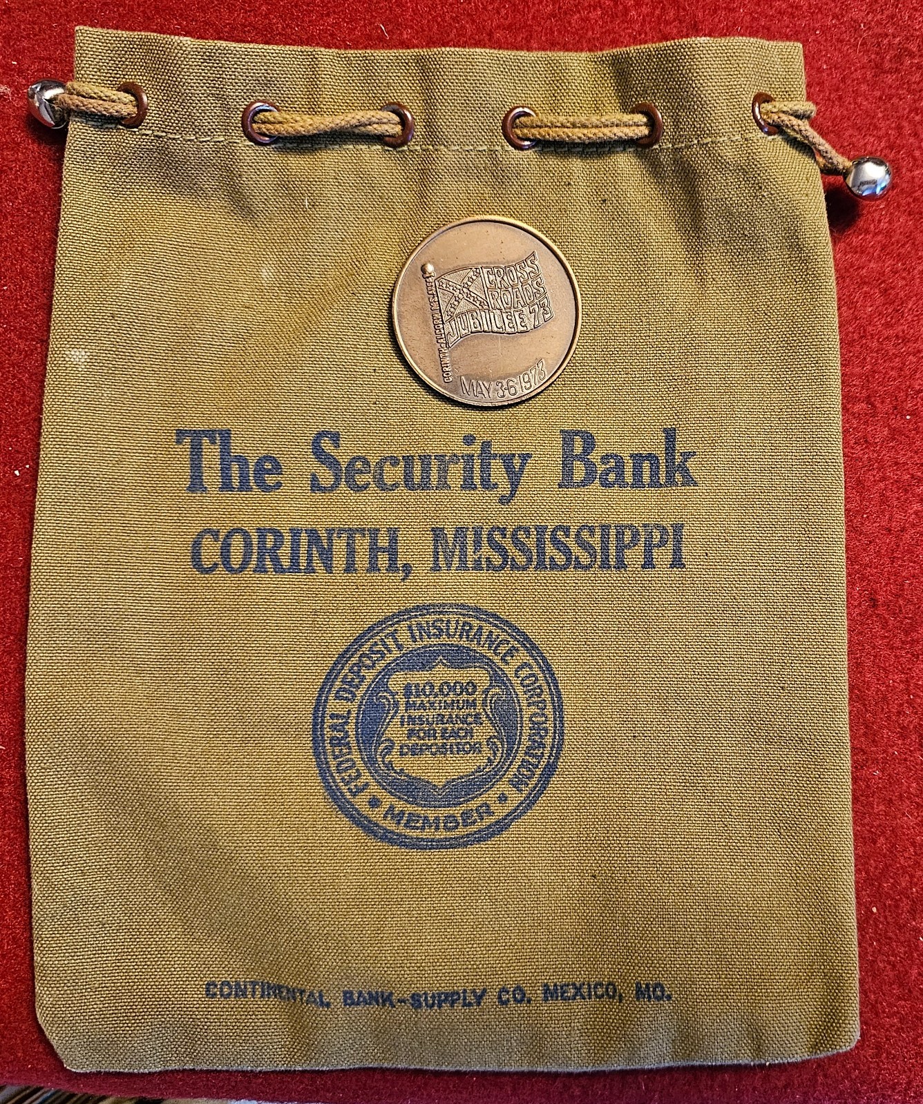 Vintage The Security Bank Corinth MS Canvas Bag & 1973 Curlee House Medal Lot Vintage The Security Bank Corinth MS Canvas Bag & 1973 Curlee House Medal Lot
