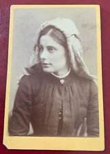 BEAUTIFUL CABINET CARD OF A LADY POSSIBLY AMISH? Underhill USA? picture