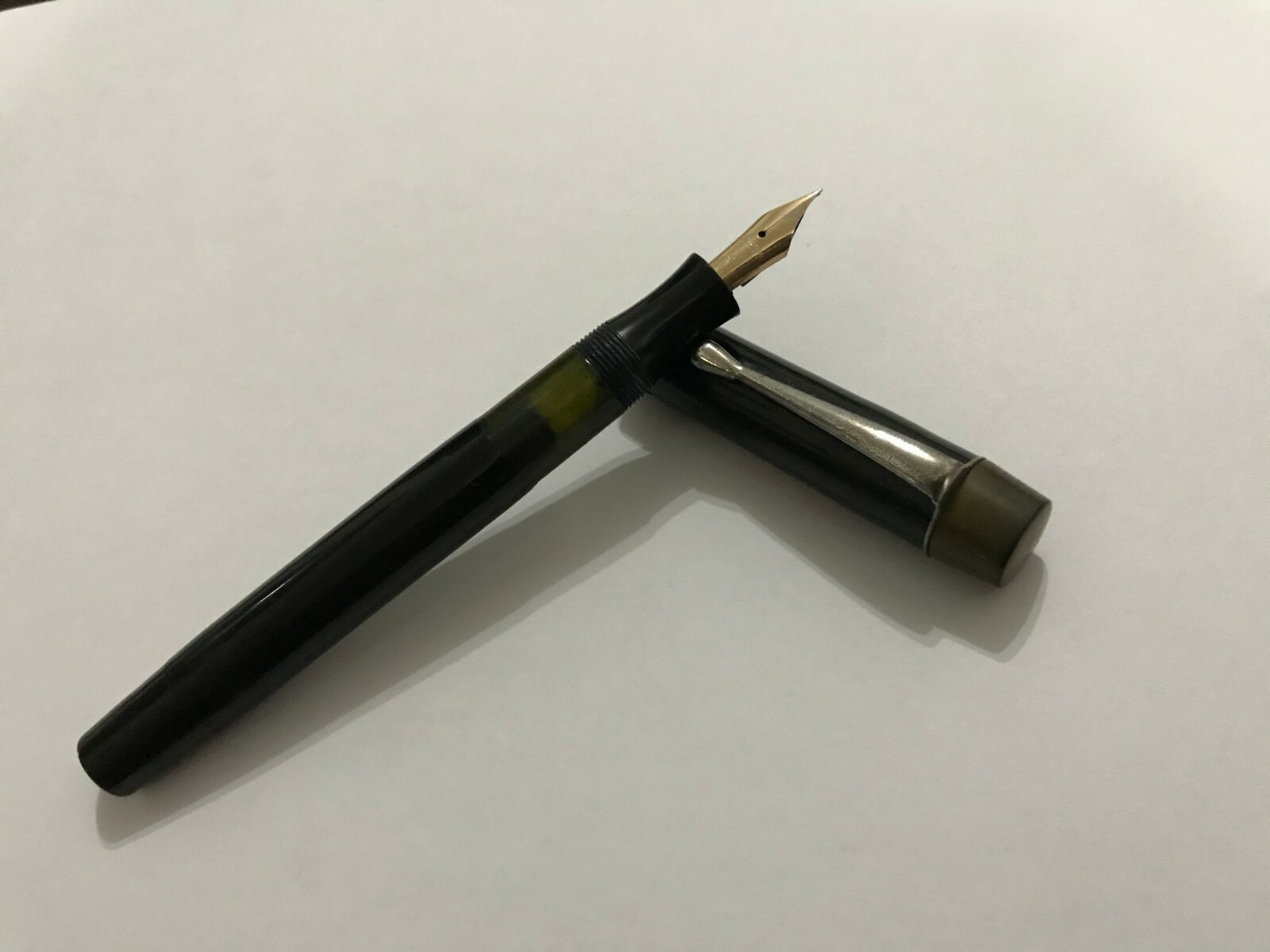 VINTAGE GERMAN FOUNTAIN PEN NICHROMA IRIDIUM POINT NIB NICHROMA VINTAGE GERMAN FOUNTAIN PEN NICHROMA IRIDIUM POINT NIB NICHROMA