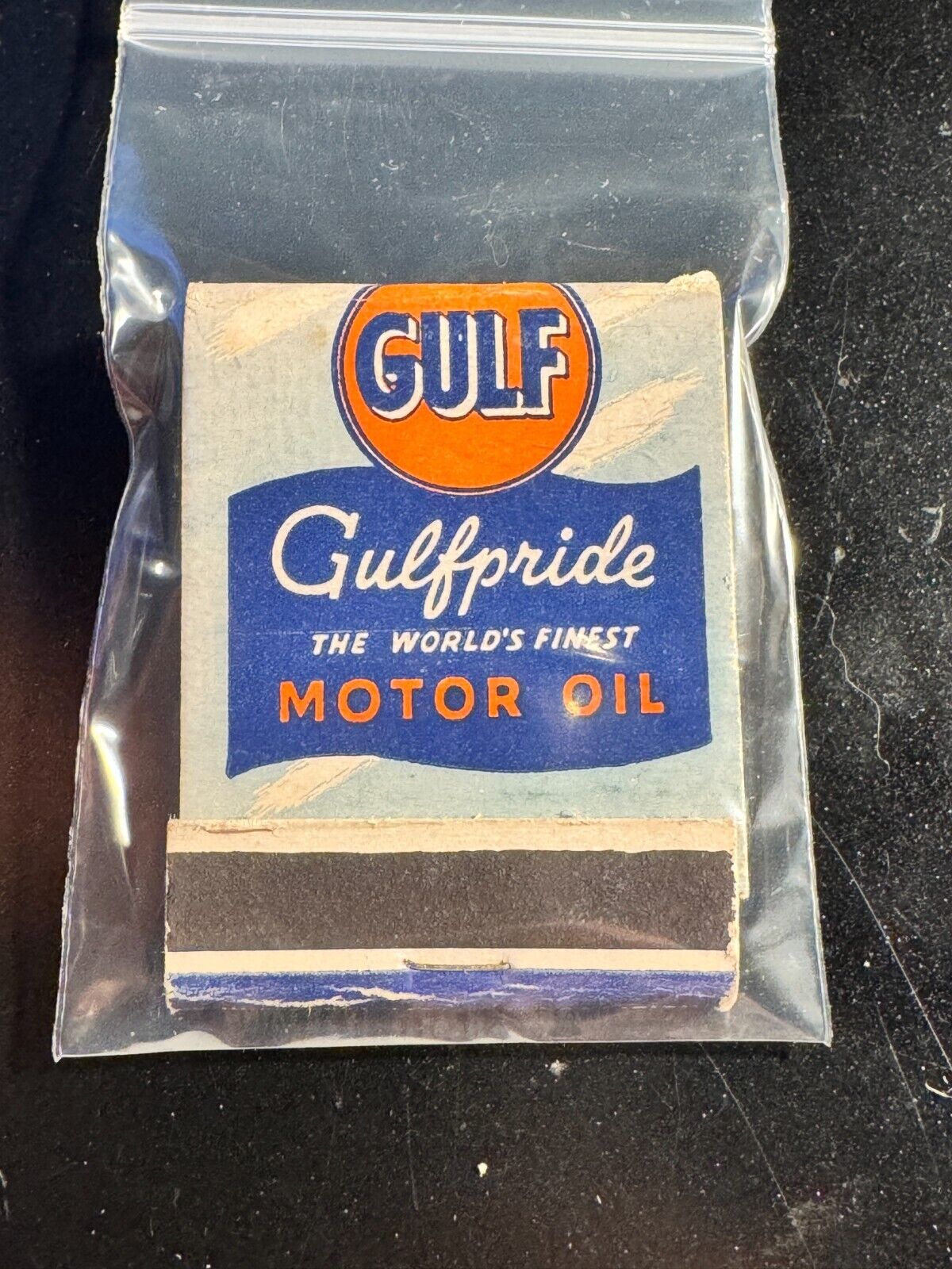 MATCHBOOK - GULF MOTOR OIL - GULFPRIDE - NEWBURY AUTO - NEWPORT, OH - UNSTRUCK