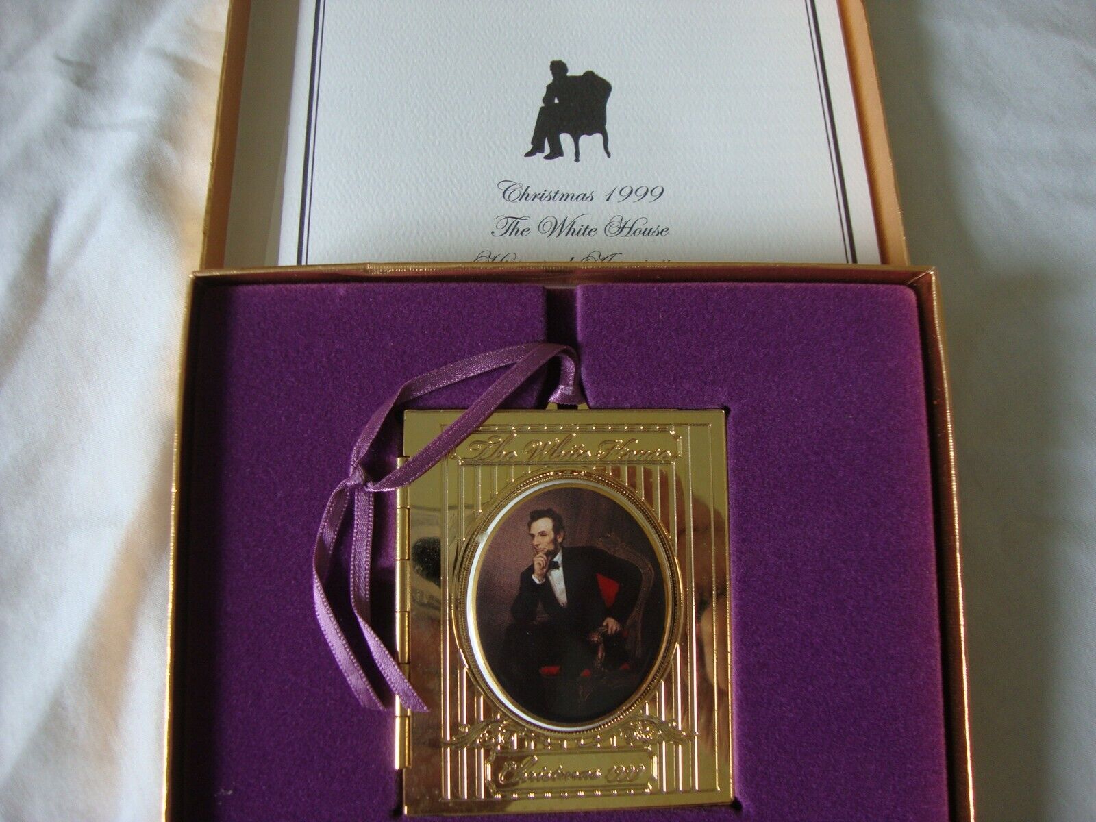 1999 The White House Historical Association Christmas Ornament Abraham Lincoln