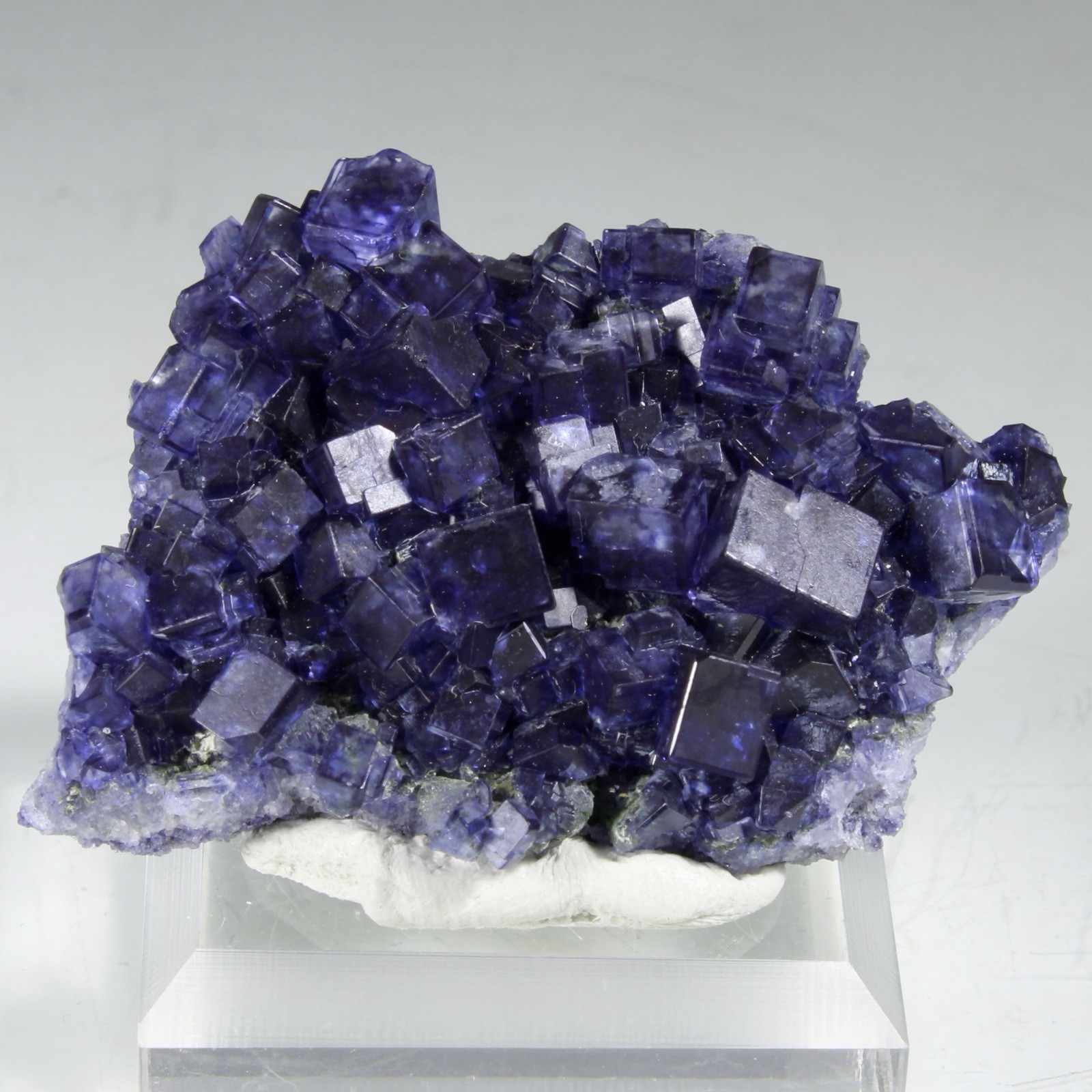 Fantastic FLUORITE - Larkin's Quarry, Shannapheasteen, Connacht, Ireland Fantastic FLUORITE - Larkin's Quarry, Shannapheasteen, Connacht, Ireland
