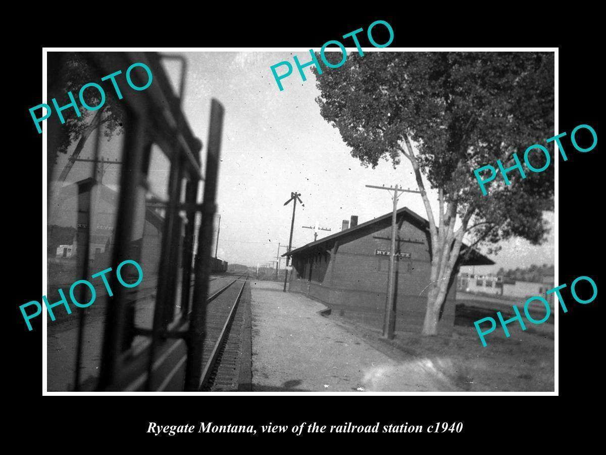 OLD POSTCARD SIZE PHOTO OF RYEGATE MONTANA THE RAILROAD DEPOT STATION c1940