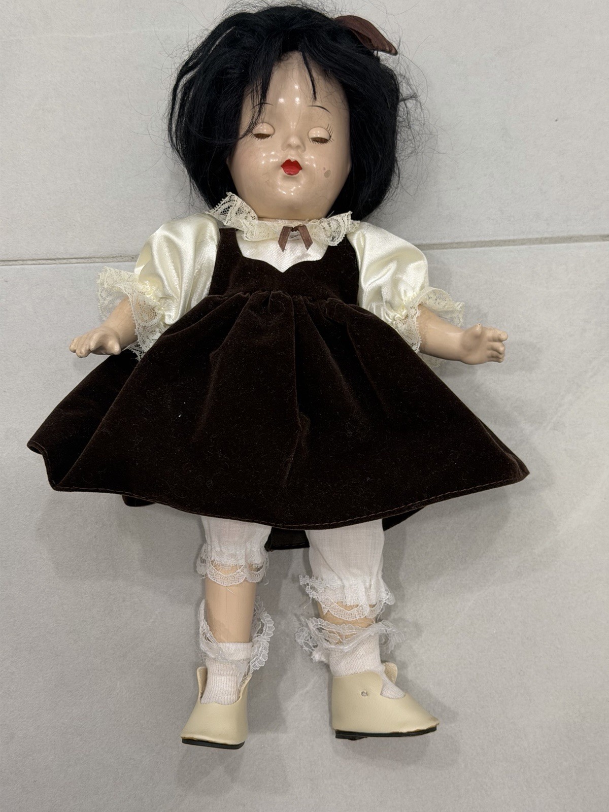 Vintage 1930’s Madame Alexander Snow White Doll Vintage 1930’s Madame Alexander Snow White Doll