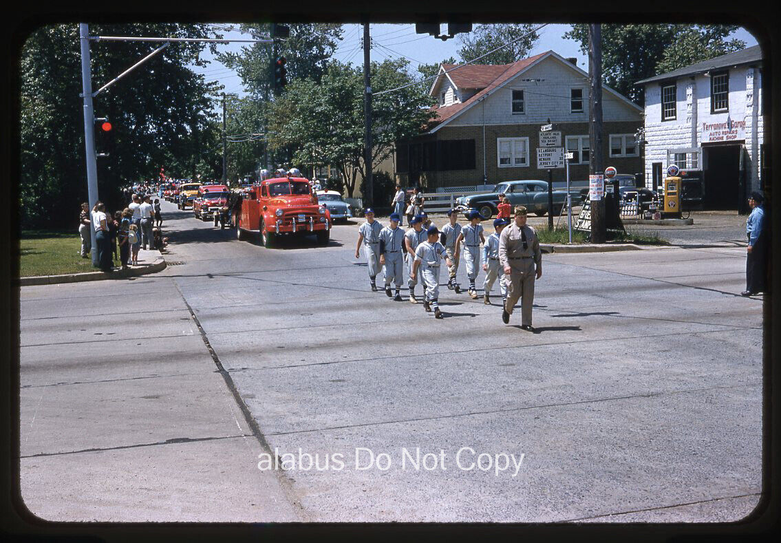 Orig 1958 SLIDE Fire Truck & Boys Baseball Team in Middletown Township Parade NJ