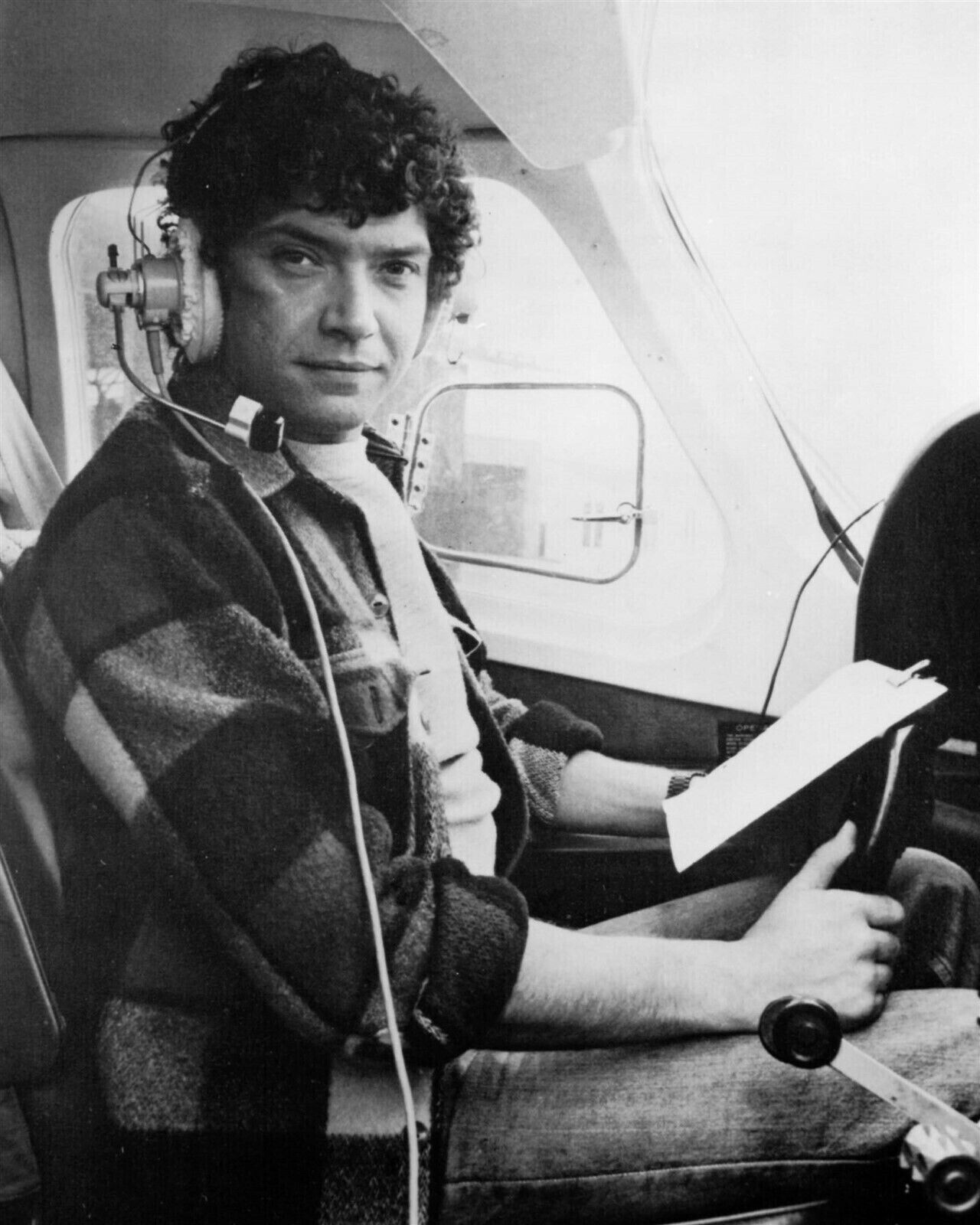 Martin Shaw at aircraft controls The Professionals TV series 5x7 inch photo