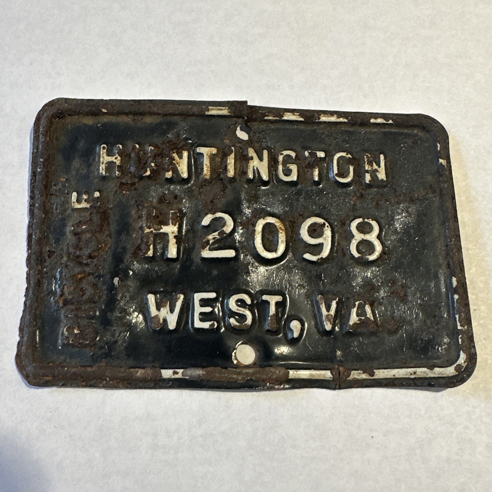 Vintage 1950s Huntington West Virginia Bicycle License Plate H2098