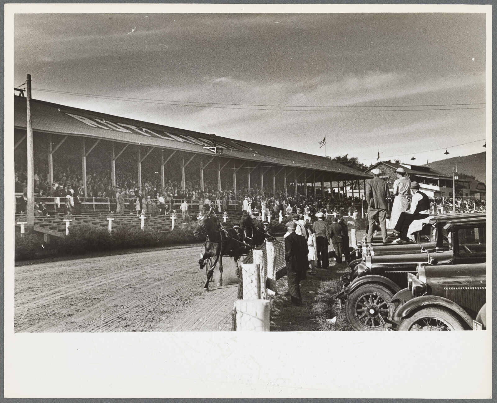 Old 8X10 Photo 1930\'s Trotting horse race, State Fair, Rutland, Vermont 58238102