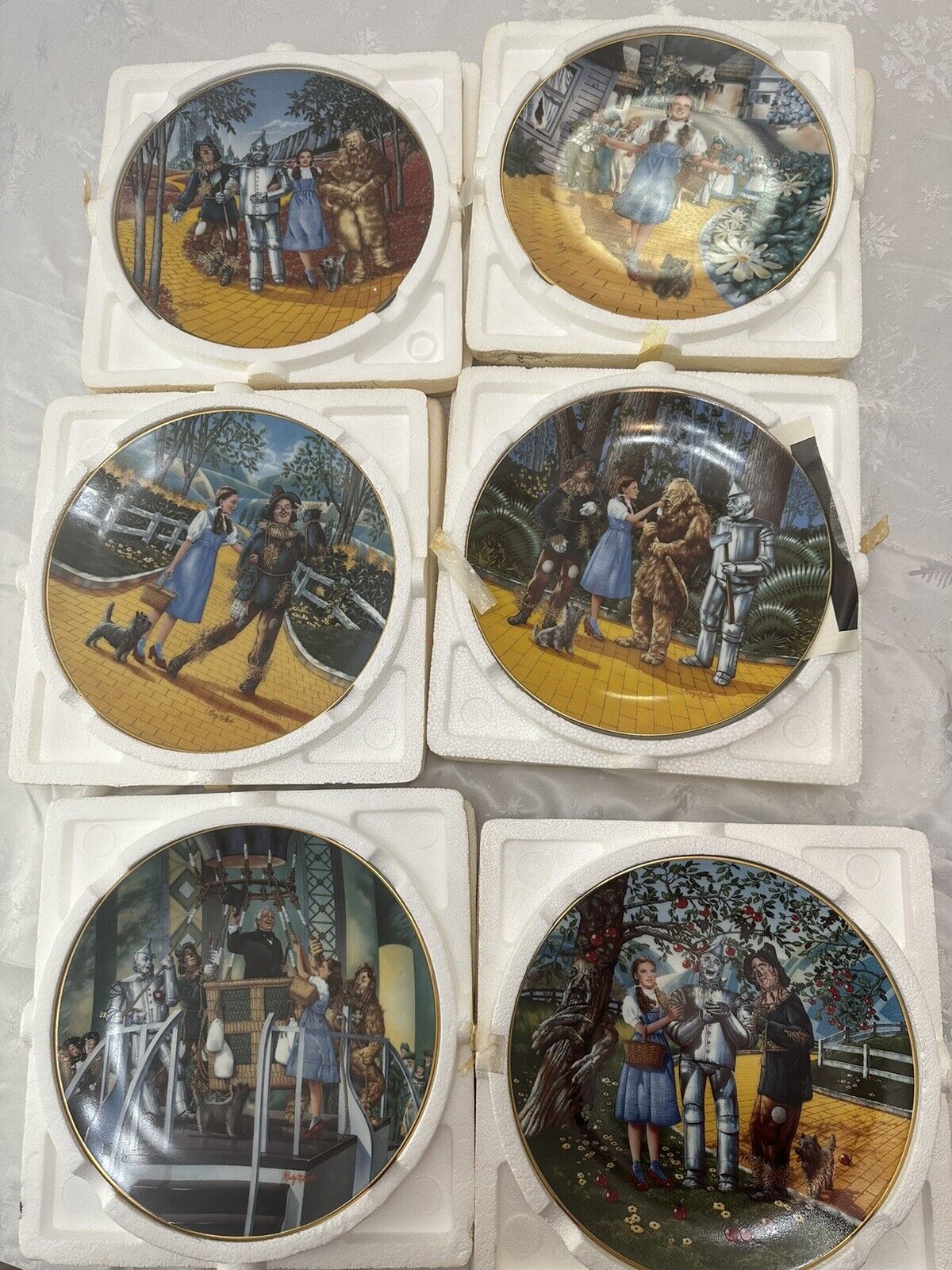 Knowles China Rudy Laslo Set Of 6 Wizard Of Oz Collector\'s Plates. Vintage