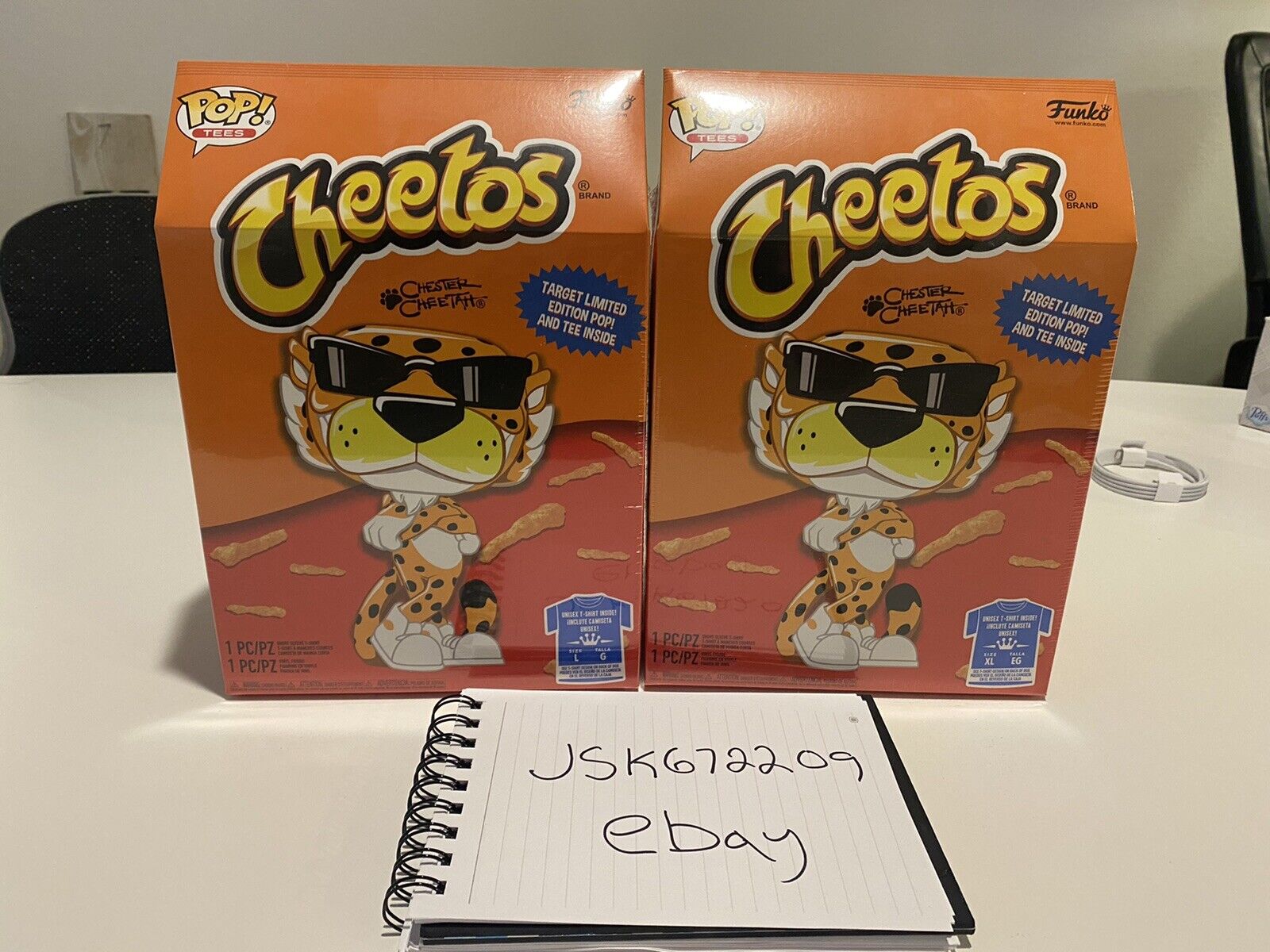 Funko Pop Ad Icons Tees Cheetos Chester Cheetah #77 GITD Target Con SIZE XL