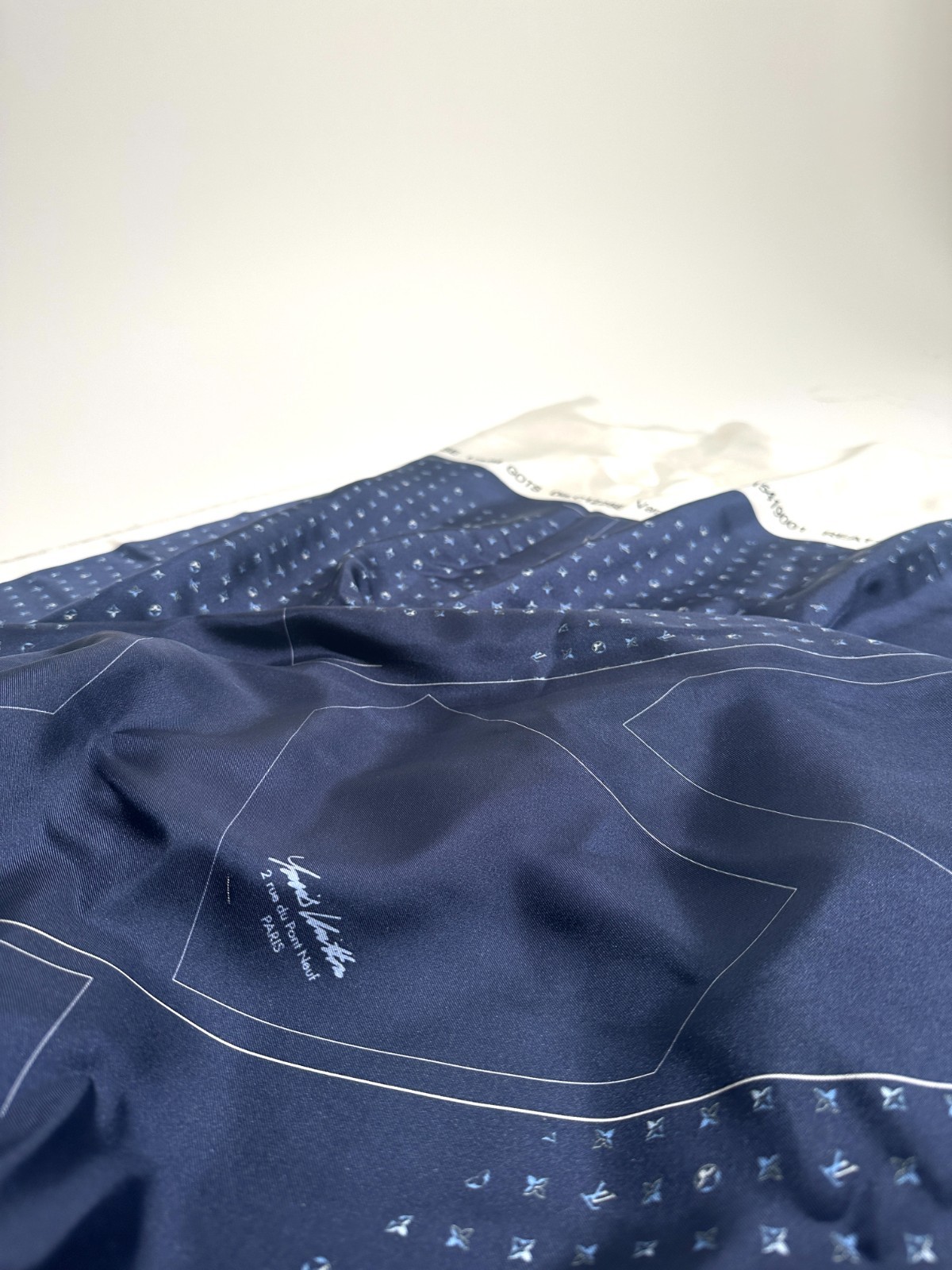 Louis Vuitton 100% Silk Twill Fabric French Deadstock, 90 x 140 cm, Panels Louis Vuitton 100% Silk Twill Fabric French Deadstock, 90 x 140 cm, Panels
