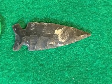 knife river flint arrowhead artifact picture