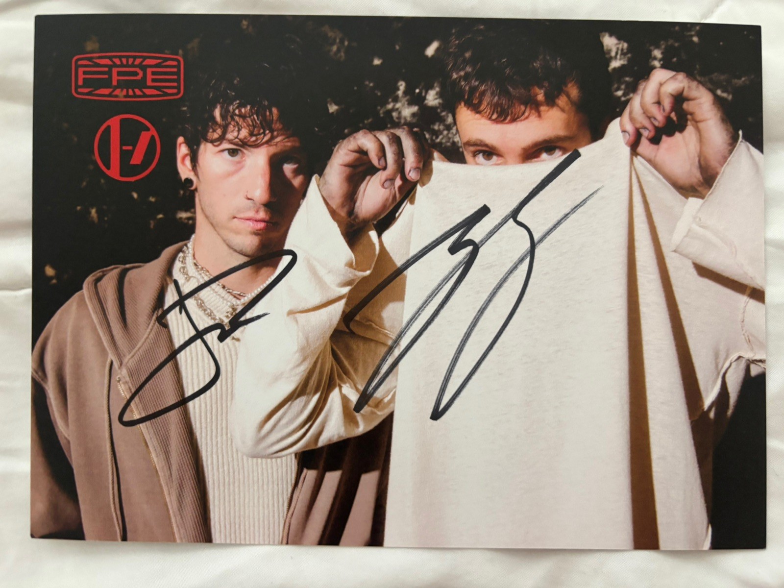 Twenty One Pilots FPE Postcard Signed by Tyler Joseph and Josh Dun CLANCY TOUR Twenty One Pilots FPE Postcard Signed by Tyler Joseph and Josh Dun CLANCY TOUR
