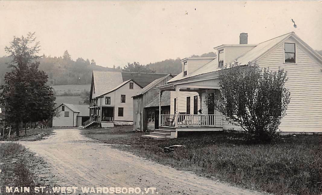 WEST WARDSBORO, VT ~ MAIN STREET, HOMES, REAL PHOTO PC ~ used 1917