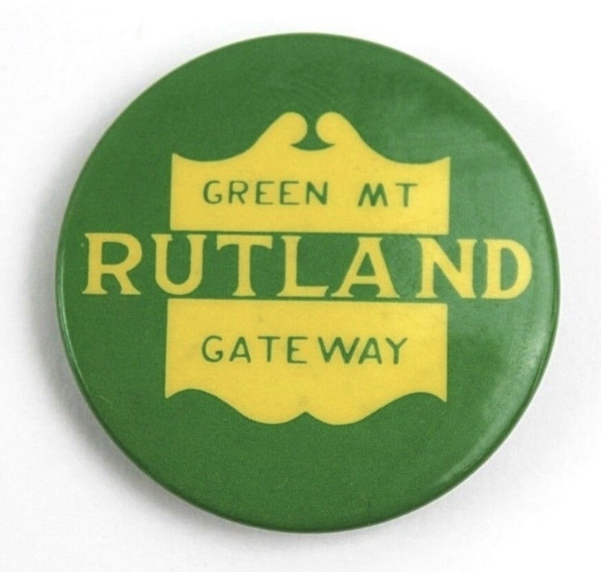 Vintage Rutland Green Mt Gateway 1.5” Round Pin Pinback