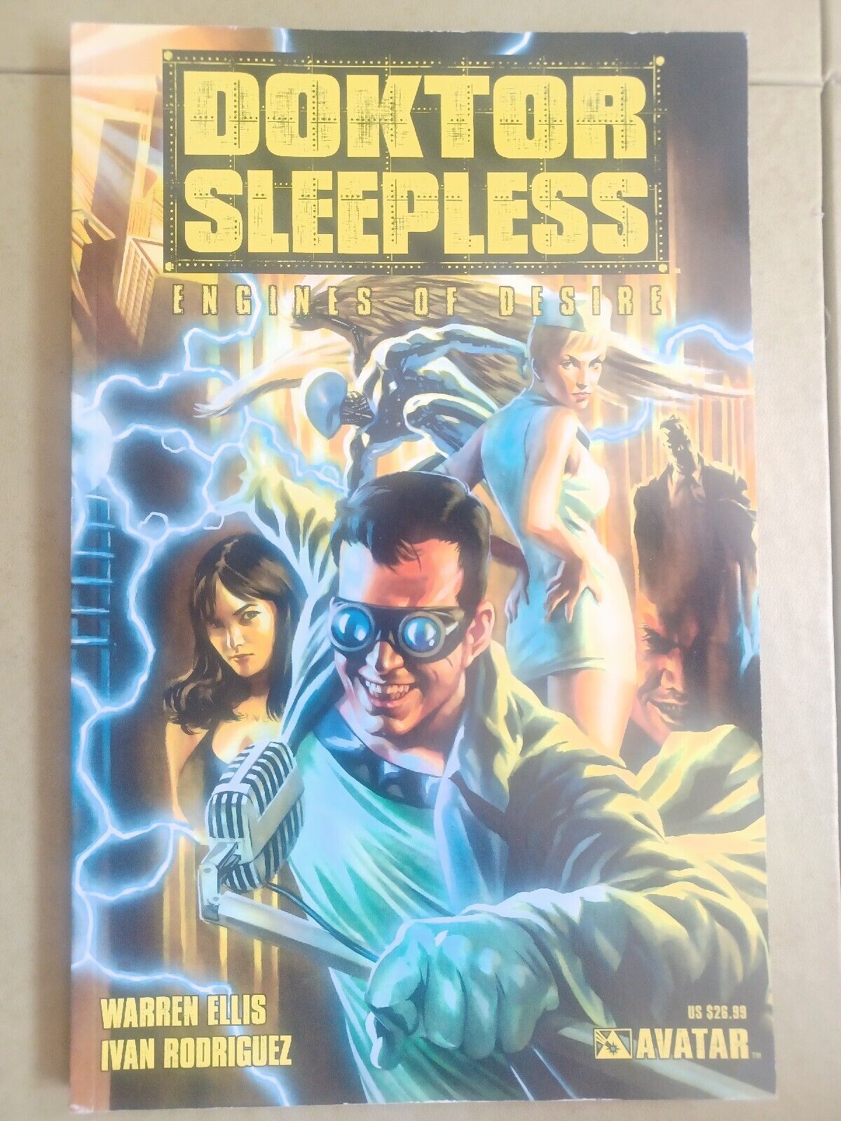 Doctor Sleepless : Engines Of Desire TP, Warren Ellis, Avatar, 2008