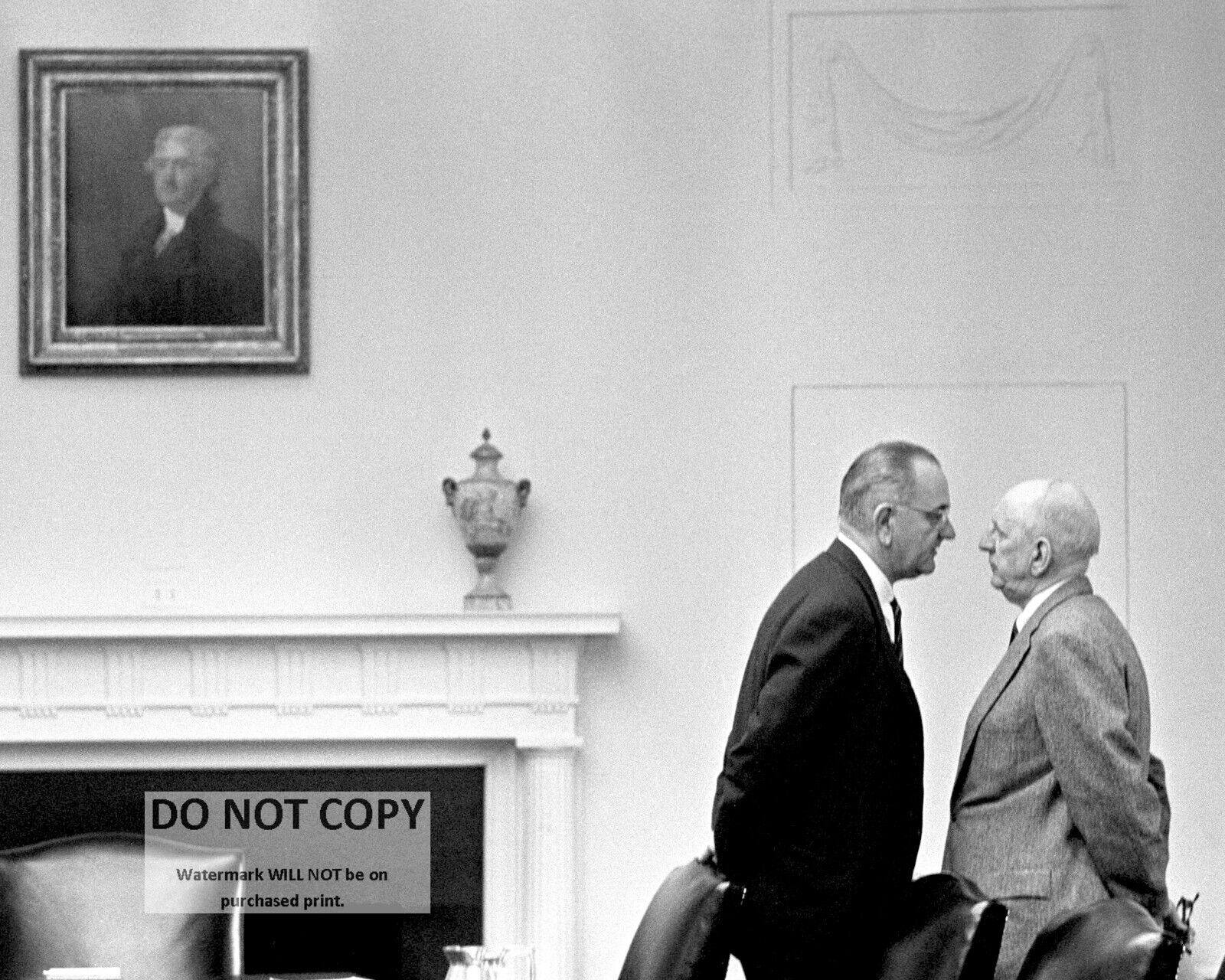 LYNDON B. JOHNSON MEETS w/ SENATOR RICHARD RUSSELL IN 1963 - 8X10 PHOTO (OP-749)