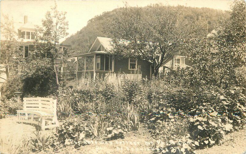 Gateway Cottage North Ferrisburgh Vermont 1907 RPPC Photo Postcard Gove 20-2452