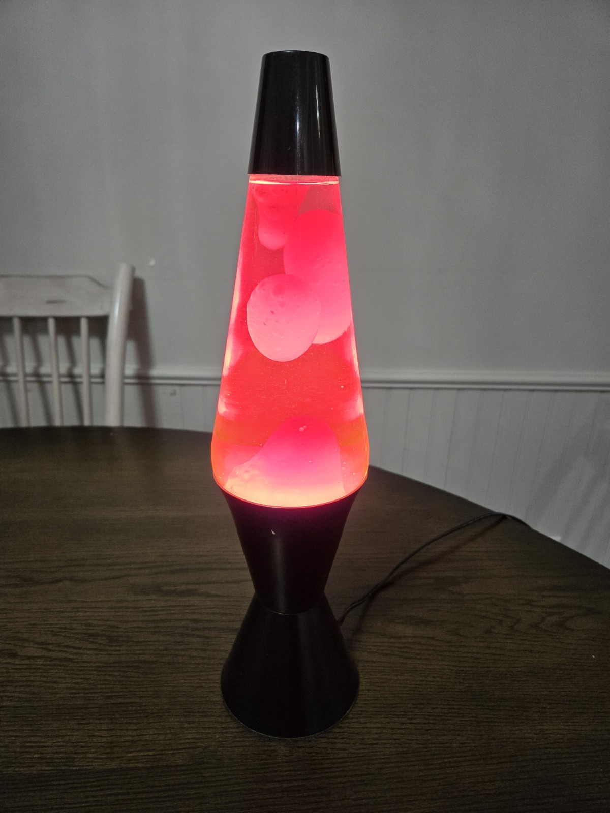 Vintage 1994 Lava Lite Model 8404 Midnight Series Lava Lamp - Pink Original 