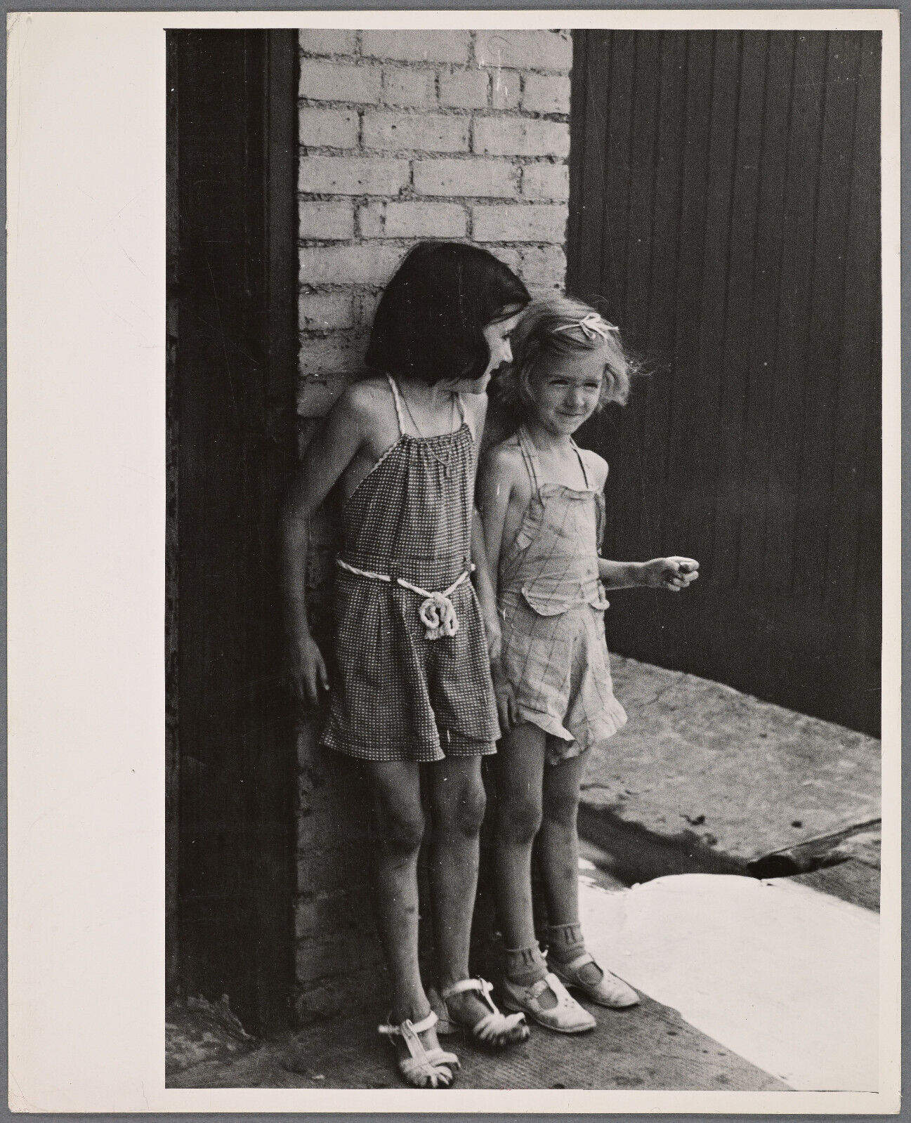 Old 8X10 Photo, 1930's Children in slum district. Baltimore, Maryland. 4000915