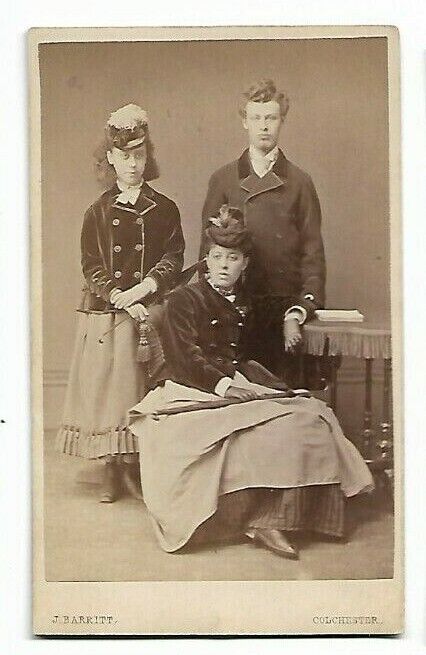 CDV- Three well dressed young people Photo by James Barritt, Colchester C303