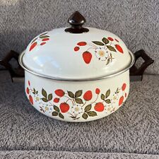 Sheffield Strawberries 'n Cream 3.5 Quart Covered Casserole Good Condition picture