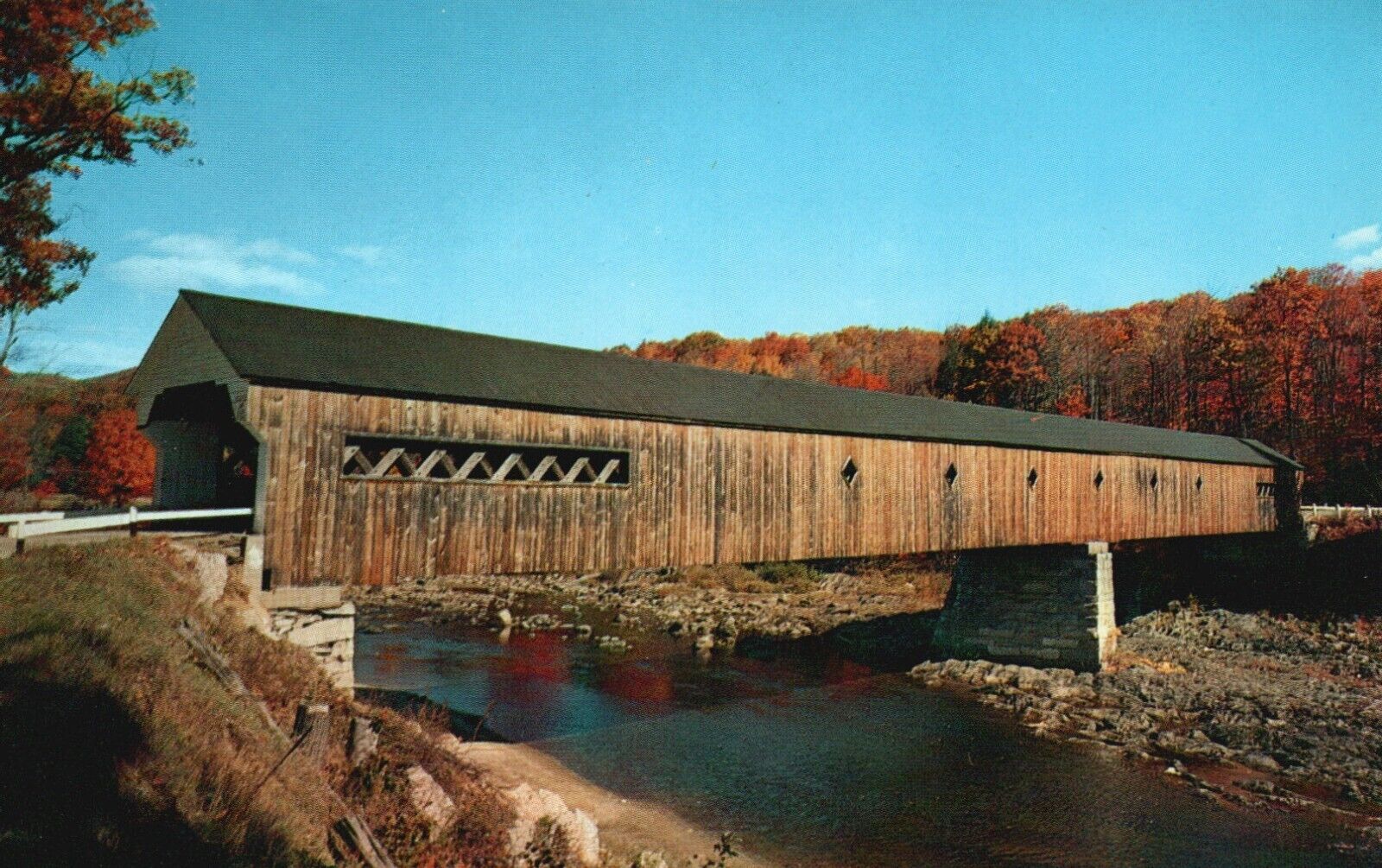Postcard VT West Dummerston Vermont Old Covered Bridge Chrome Vintage PC f7489