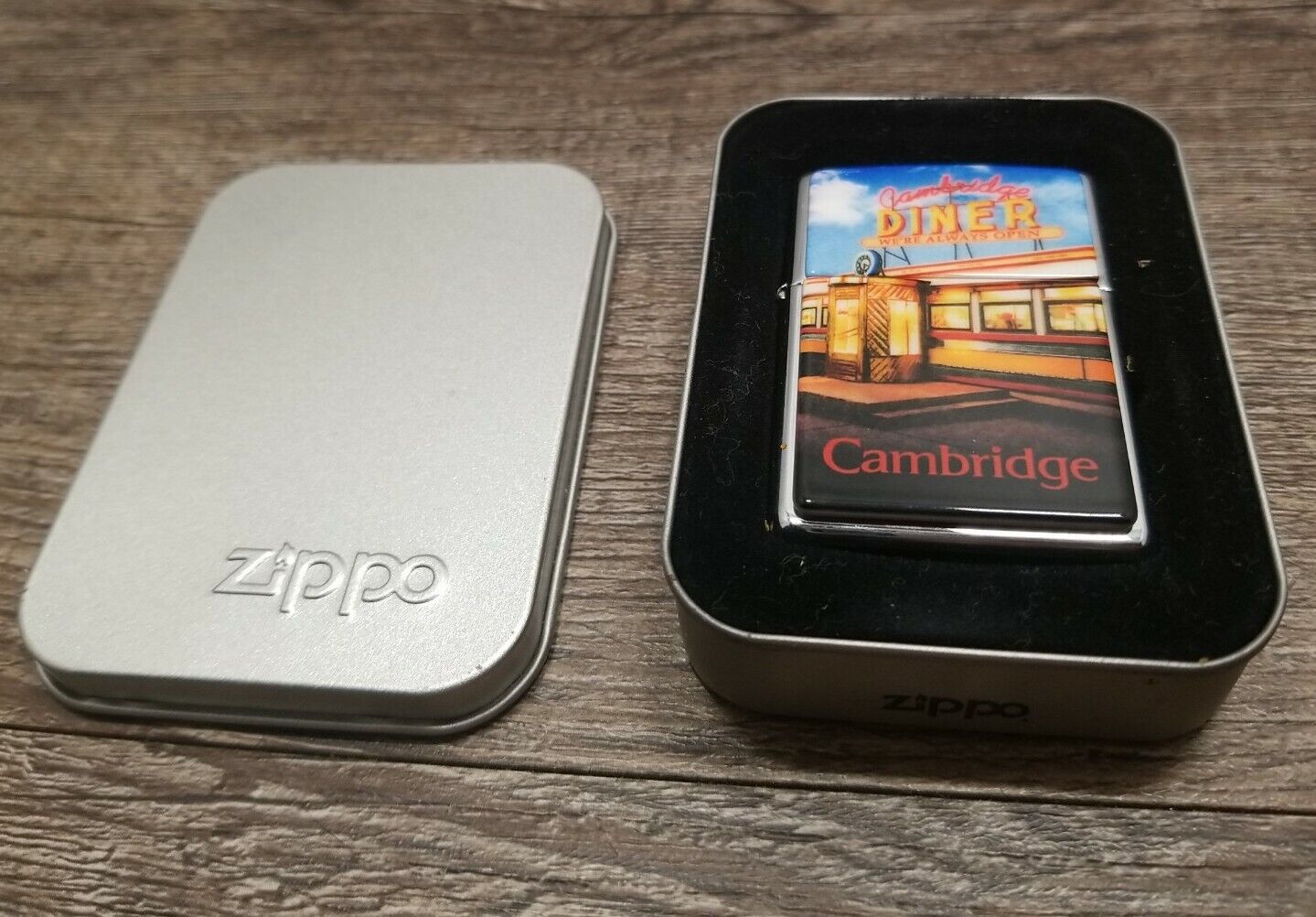 ☆NEW☆ ~Zippo vintage  in tin cambridge diner~ ☆Free Shipping☆
