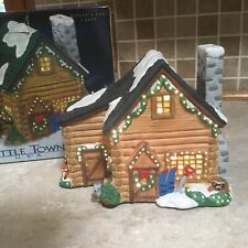 FIBER OPTIC LIGHTS Little Town USA  MOLLY’S LOG CABIN Christmas Village-NEW picture