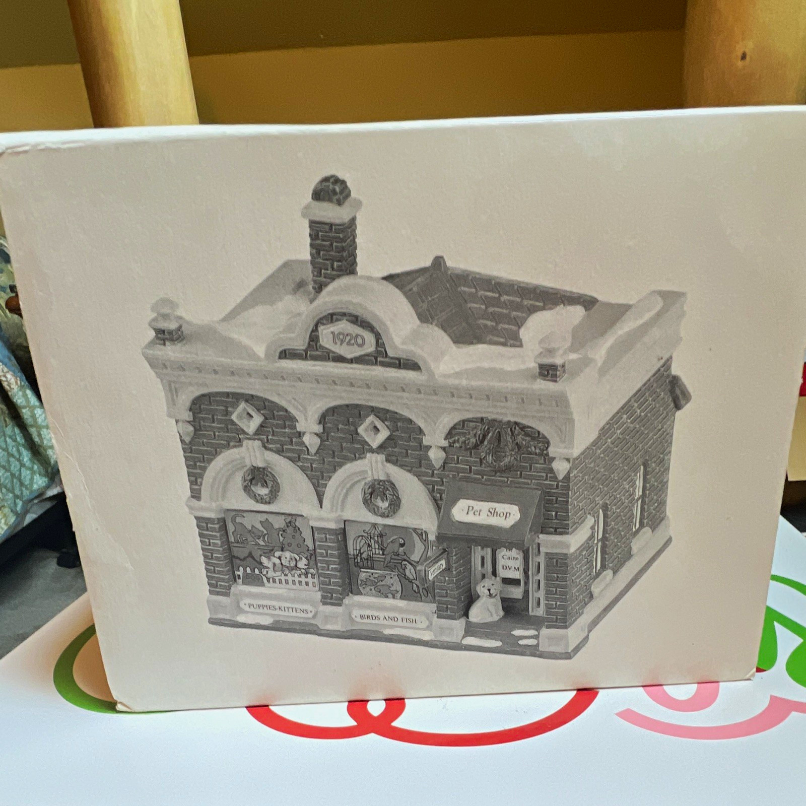 Department 56 Snow Village Village Vet and Pet Shop Hand Painted Ceramic