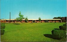 Volonte Motel Near Salisbury North Carolina Postcard picture