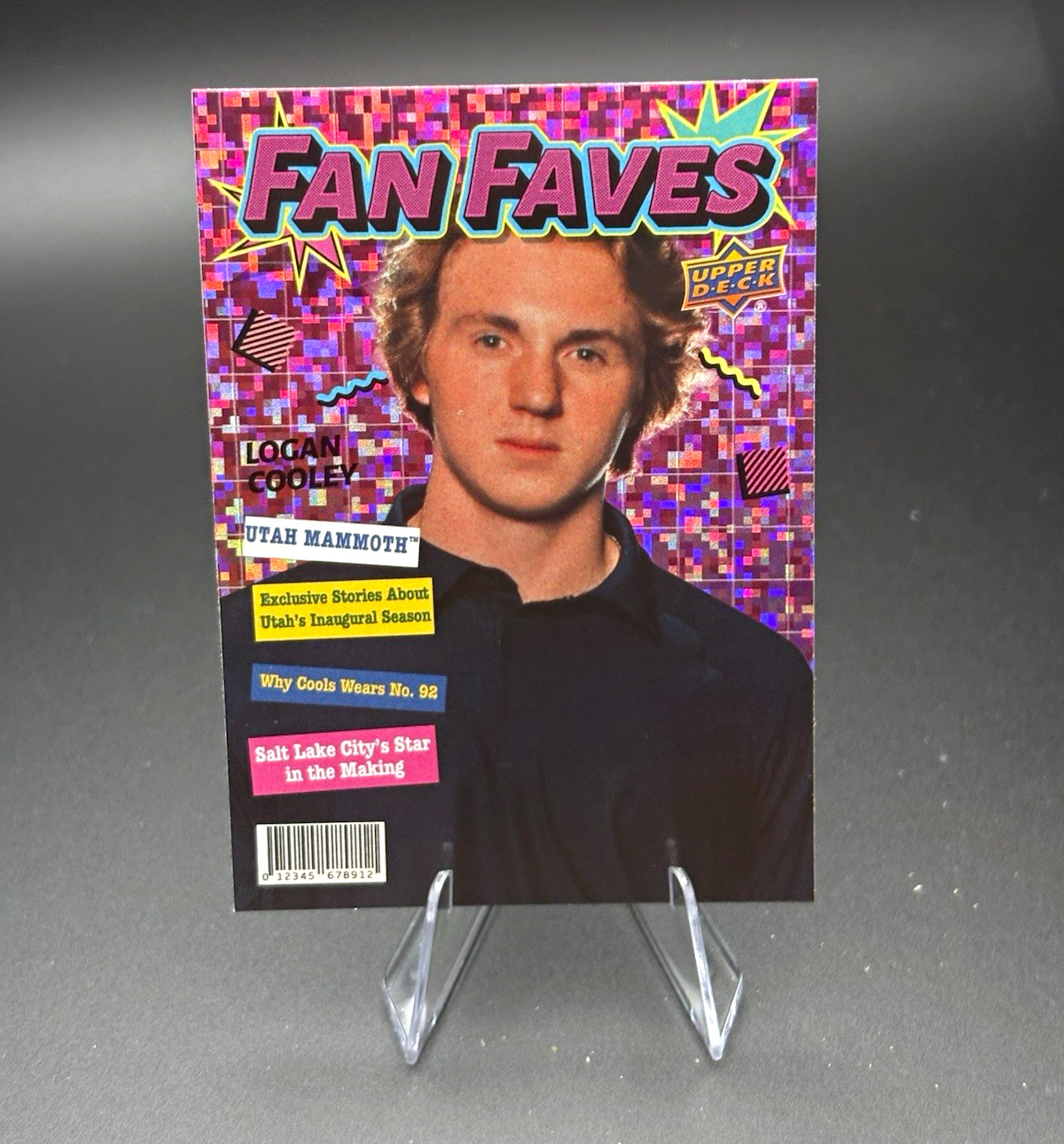 Upper Deck 2026-27 Series 1 Hockey Fan Faves FF-19 Logan Cooley Speckle