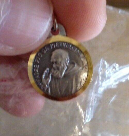 St Padre Pio Small Medal pendant New York N.Y. 