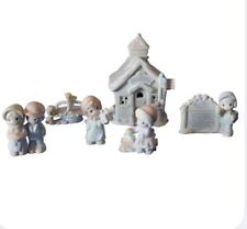 Precious Moments Sugar Town Lighted SCHOOLHOUSE Complete 6 piece set BRAND NEW picture