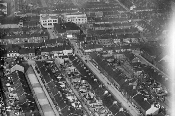 Market Square and Monkton Road Jarrow 1927 England OLD PHOTO