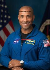 Victor Glover Photo 4x6 SPACEX Crew-1 Mission Astronaut ISS Dragon NASA USA picture