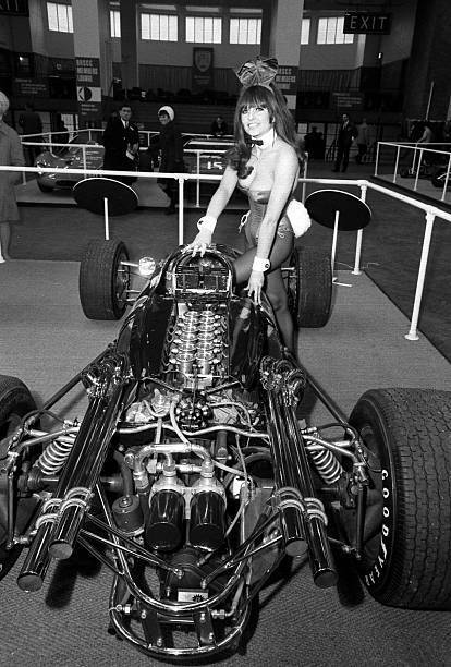 OPS Bunny girl Anne Worral with the F1 Eagle Weslake 1968 Old Photo 5