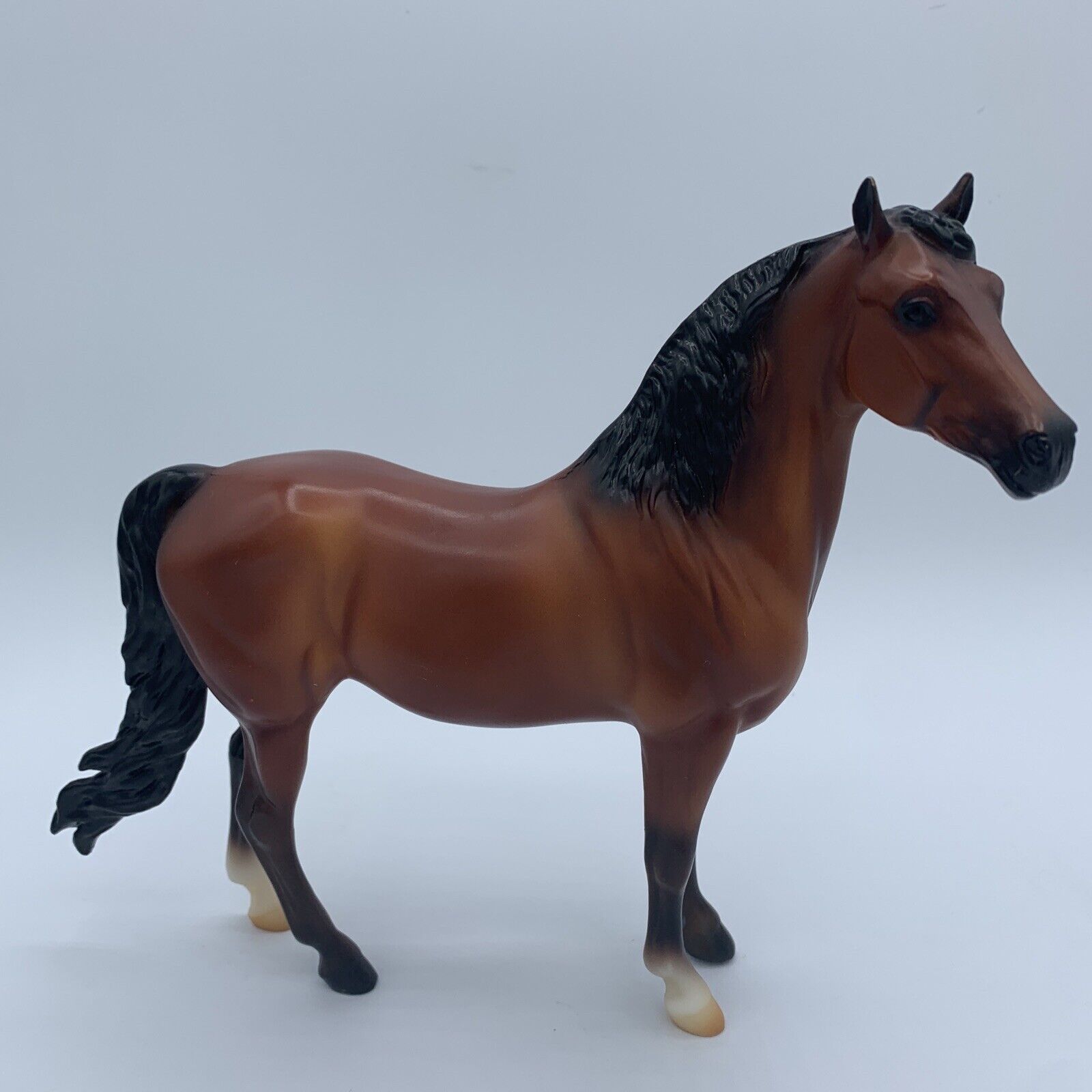 2022 Breyer #964 Fairfax Classic Model Horse ~ Bright Bay Morgan ~ Loose Horse