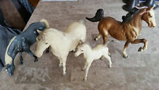 Hartland and Breyer Horse collection LOT picture