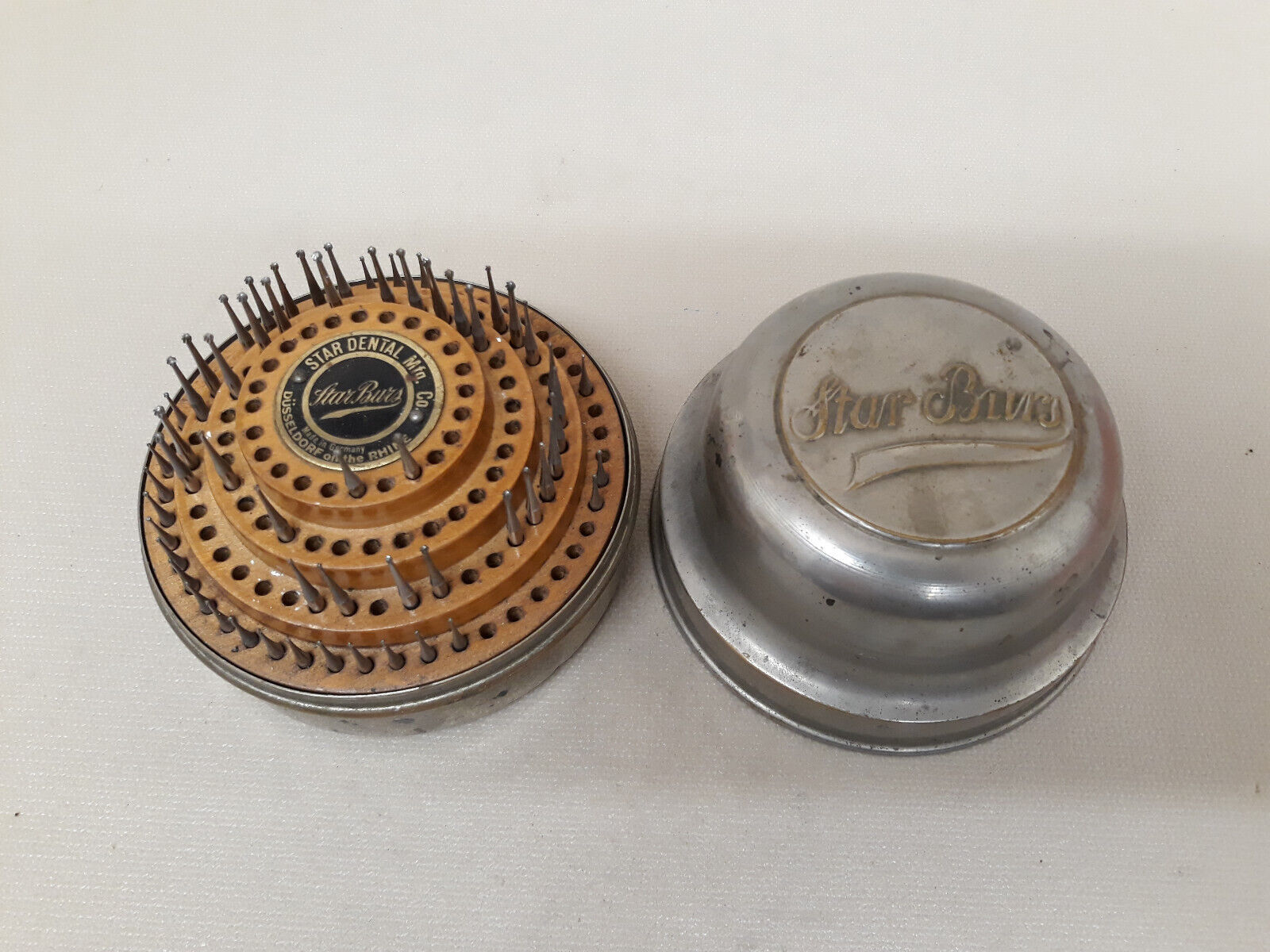 Star Dental Mfg Co Dental Burs With Metal Case Made in Germany
