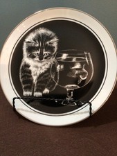 Kitten's World Plate Series Royal Cornwall Artist Rudy Droguett '79 Black/White picture